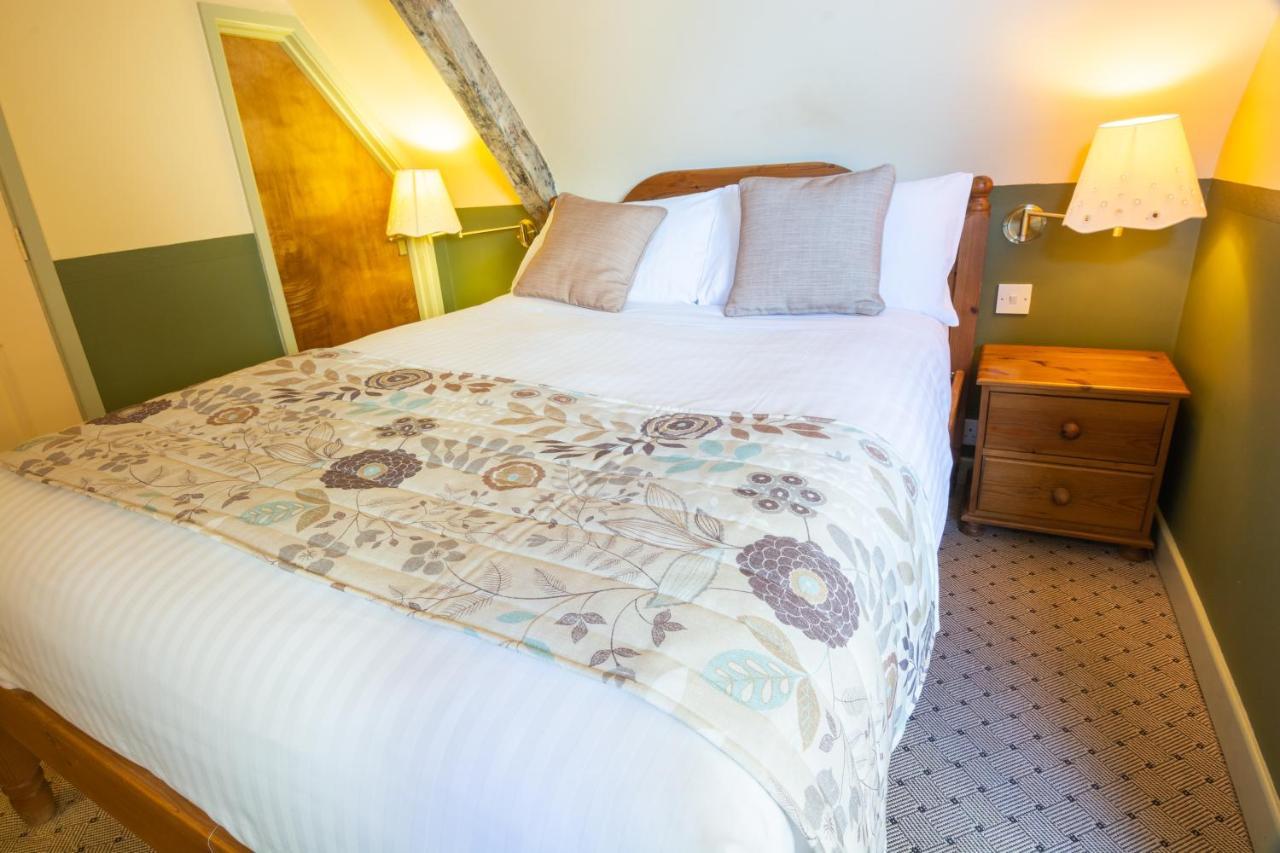 The Half Moon Inn And Country Lodge Yeovil Exteriör bild